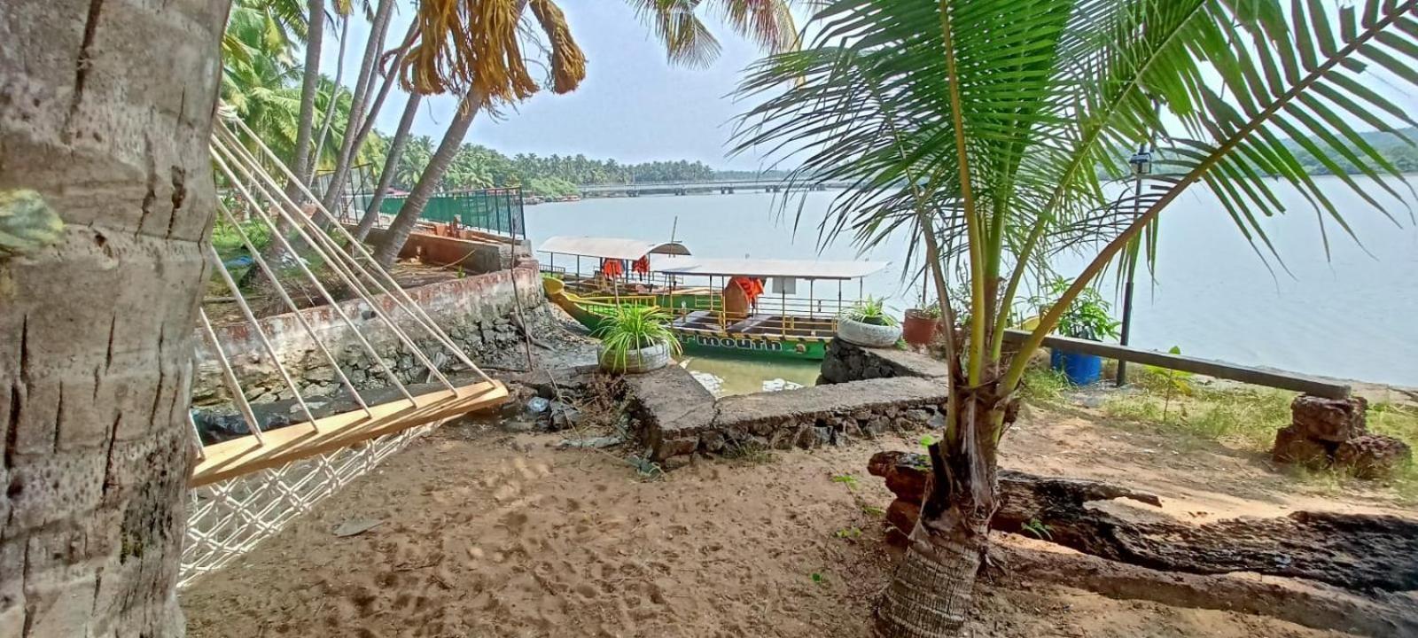 Green Island Homestay Riverside Kozhikode Exterior foto
